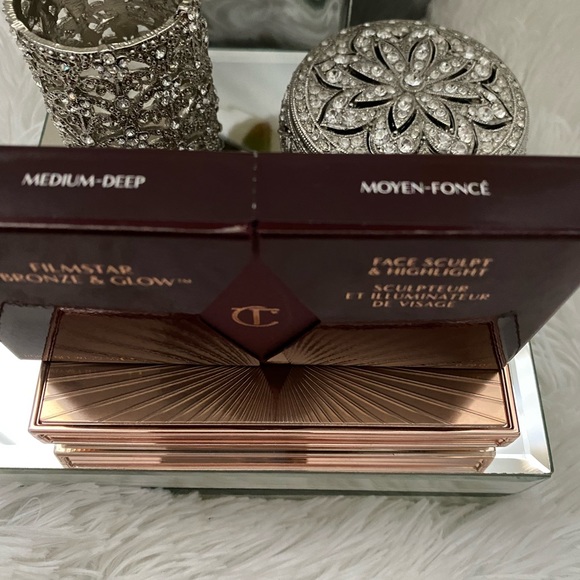 🔥❤️HP❤️Charlotte Tilbury Filmstar Bronze and Glow🔥 - Picture 5 of 5